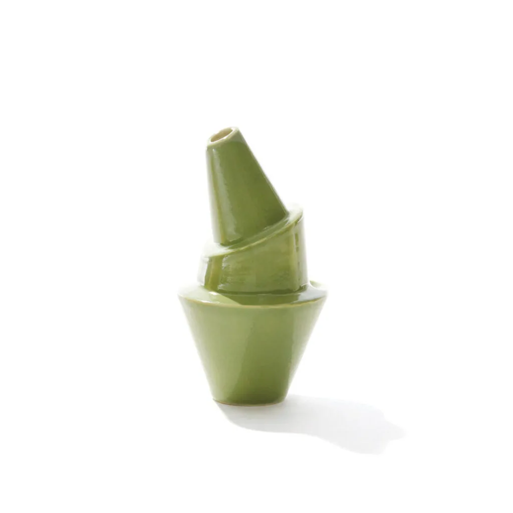 5 Bongs Made For The Road — image1