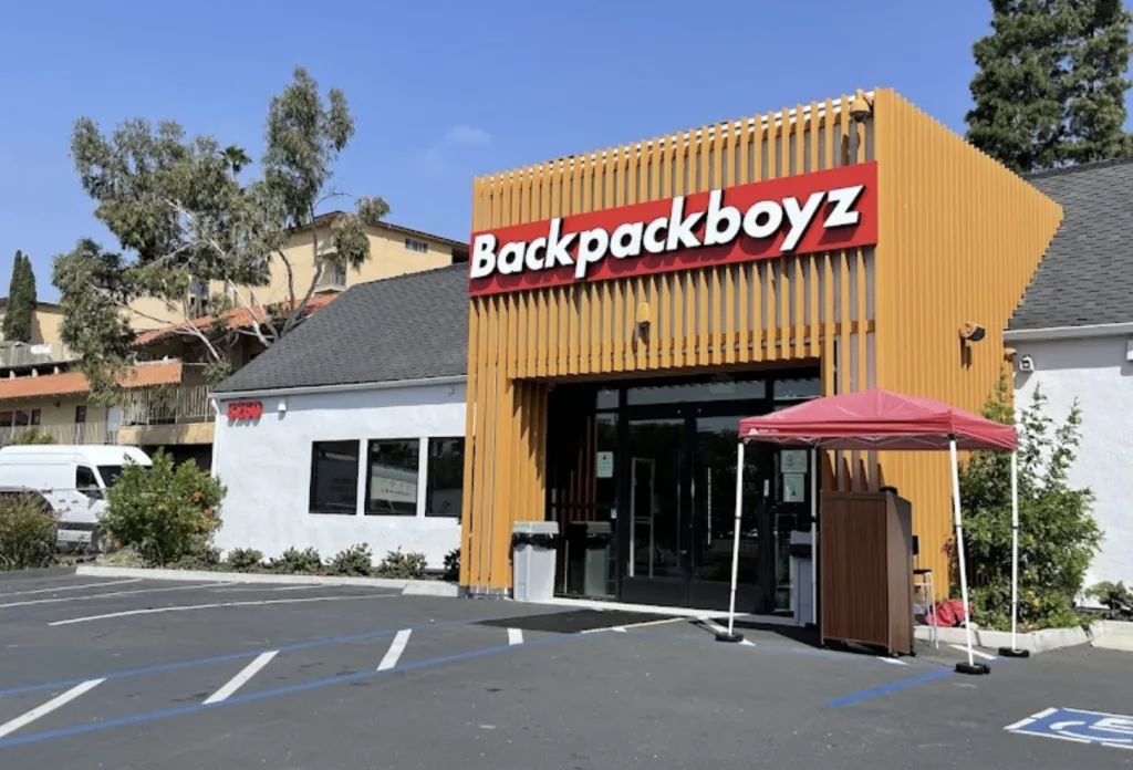 Finding CAM: San Diego — backpack boyz la mesa