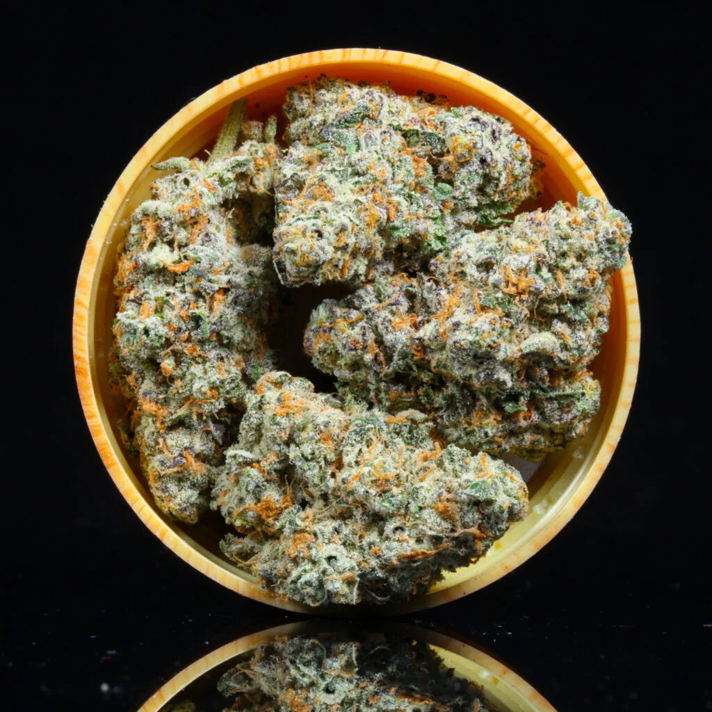 CAM Vapes: A New Way To Enjoy California Artisanal Medicine — kush mints 4
